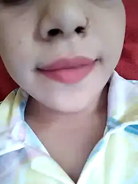 Snapshot of Anki-doll chatting on 02-18-25, 09:32 Anki-doll online show from 02-18-25, 09:32