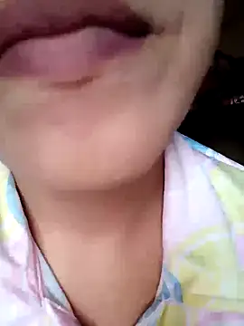 Snapshot of Anki-doll chatting on 02-20-25, 06:06 Anki-doll online show from 02-20-25, 06:06