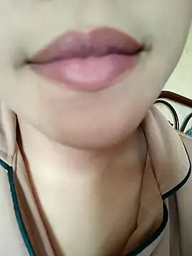 Snapshot of Anki-doll chatting on 02-21-25, 06:07 Anki-doll online show from 02-21-25, 06:07