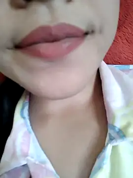 Snapshot of Anki-doll chatting on 02-22-25, 09:45 Anki-doll online show from 02-22-25, 09:45