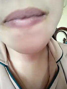 Snapshot of Anki-doll chatting on 02-23-25, 06:07 Anki-doll online show from 02-23-25, 06:07