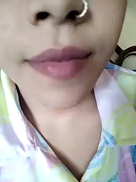 Snapshot of Anki-doll chatting on 02-26-25, 06:15 Anki-doll online show from 02-26-25, 06:15