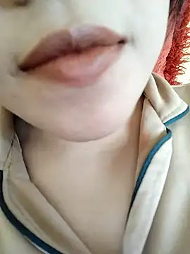 Snapshot of Anki-doll chatting on 02-27-25, 09:43 Anki-doll online show from 02-27-25, 09:43