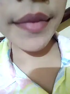 Snapshot of Anki-doll chatting on 03-09-25, 12:20 Anki-doll online show from 03-09-25, 12:20