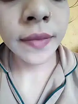 Snapshot of Anki-doll chatting on 03-10-25, 08:59 Anki-doll online show from 03-10-25, 08:59