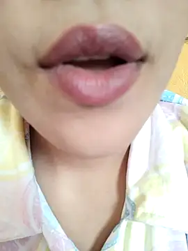 Snapshot of Anki-doll chatting on 03-11-25, 09:02 Anki-doll online show from 03-11-25, 09:02