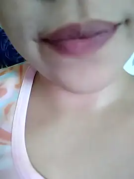 Snapshot of Anki-doll chatting on 09-29-25, 06:07 Anki-doll online show from 09-29-25, 06:07