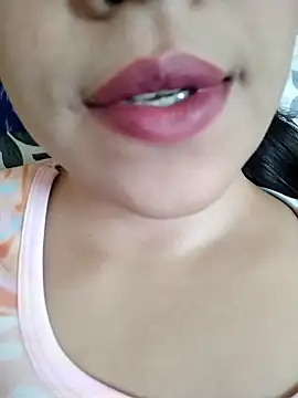 Snapshot of Anki-doll chatting on 10-09-25, 08:34 Anki-doll online show from 10-09-25, 08:34