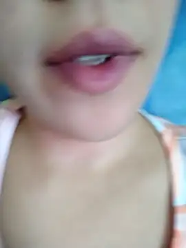 Snapshot of Anki-doll chatting on 10-25-25, 05:37 Anki-doll online show from 10-25-25, 05:37