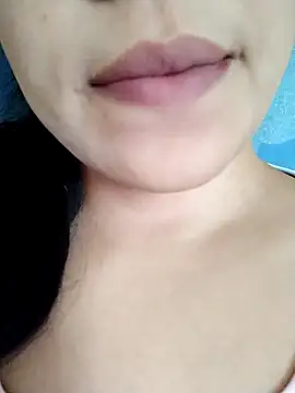 Snapshot of Anki-doll chatting on 11-23-25, 06:02 Anki-doll online show from 11-23-25, 06:02