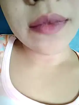 Snapshot of Anki-doll chatting on 12-01-25, 05:34 Anki-doll online show from 12-01-25, 05:34