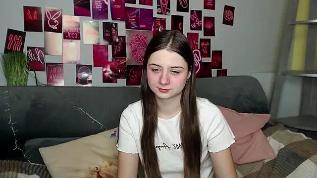 MilanaRoza online show from 10-25-25, 04:42