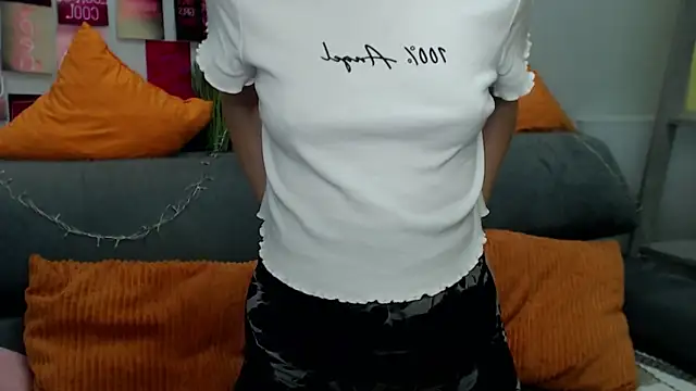 MilanaRoza online show from 10-26-25, 05:52