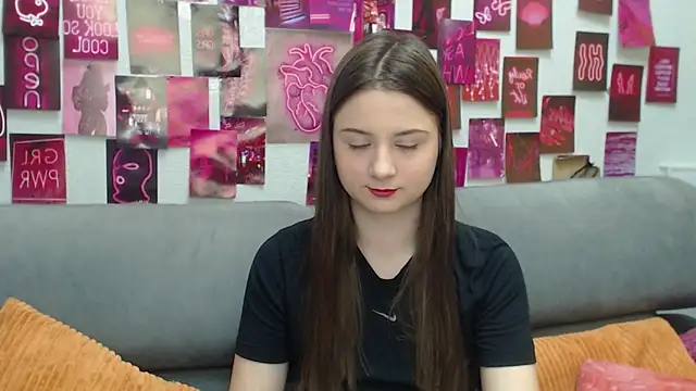 MilanaRoza online show from 04-09-26, 04:45