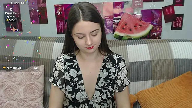 MilanaRoza online show from 07-18-26, 04:55