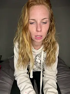 Redhairedteacher online show from 03-12-26, 12:17