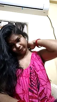 Snapshot of yoursweety09 chatting on 01-22-25, 06:41 yoursweety09 online show from 01-22-25, 06:41