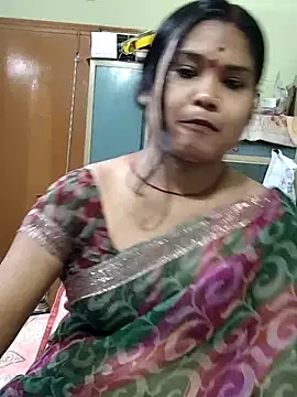 Snapshot of yoursweety09 chatting on 04-23-26, 01:57 yoursweety09 online show from 04-23-26, 01:57