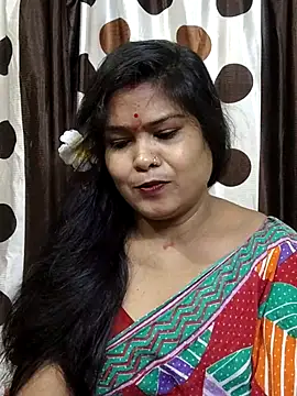 Snapshot of yoursweety09 chatting on 07-23-26, 07:50 yoursweety09 online show from 07-23-26, 07:50