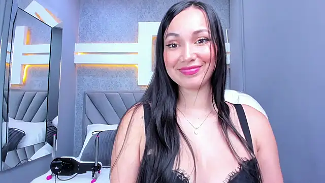 Snapshot of JessicaMilan chatting on 10-27-25, 10:36 JessicaMilan online show from 10-27-25, 10:36