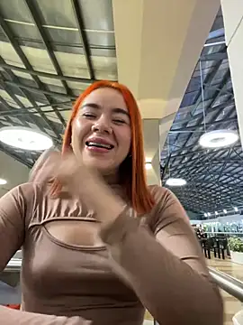 Im Valen Cute online show from 02-25-25, 12:47