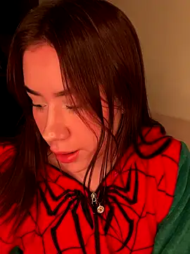 Im Valen Cute online show from 09-21-25, 04:58