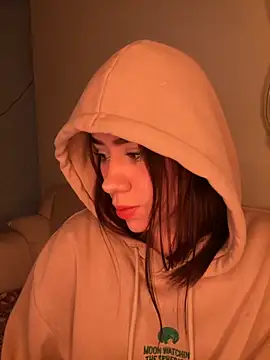 Im Valen Cute online show from 10-01-25, 12:49