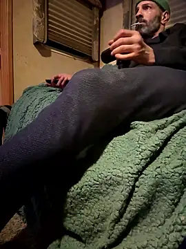 Snapshot of KBD85 chatting on 01-16-26, 10:52 KBD85 online show from 01-16-26, 10:52