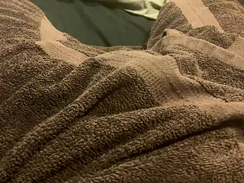 Snapshot of Dan8736 chatting on 09-30-25, 06:46 Dan8736 online show from 09-30-25, 06:46