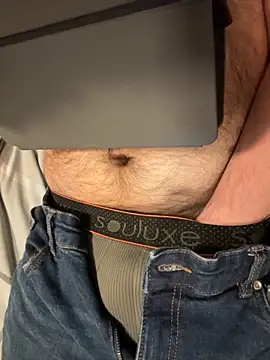 Snapshot of Dan8736 chatting on 10-25-25, 10:48 Dan8736 online show from 10-25-25, 10:48