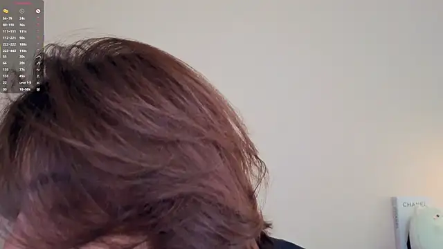 Snapshot of DracosMoon chatting on 04-25-26, 07:22 DracosMoon online show from 04-25-26, 07:22