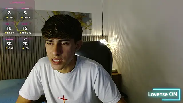 Dyla n18 online show from 11-12-25, 08:41