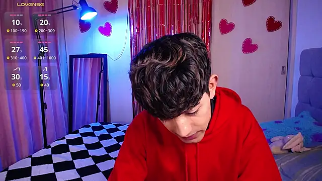 Snapshot of teobowny_ chatting on 02-13-25, 04:07 teobowny online show from 02-13-25, 04:07