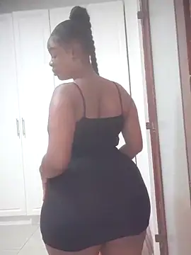 Snapshot of Luciouslips00 chatting on 12-22-24, 05:10 Luciouslips00 online show from 12-22-24, 05:10