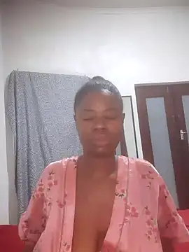 Snapshot of Luciouslips00 chatting on 01-07-25, 01:49 Luciouslips00 online show from 01-07-25, 01:49