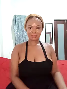 Snapshot of Luciouslips00 chatting on 01-21-25, 07:17 Luciouslips00 online show from 01-21-25, 07:17