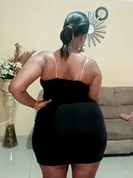 Snapshot of Luciouslips00 chatting on 11-13-25, 12:15 Luciouslips00 online show from 11-13-25, 12:15