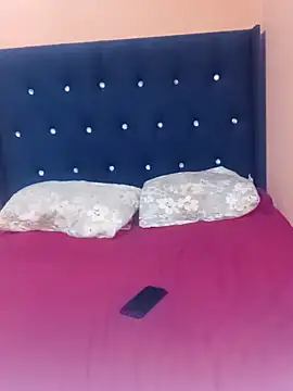 Luciouslips00 online show from 04-02-26, 08:56