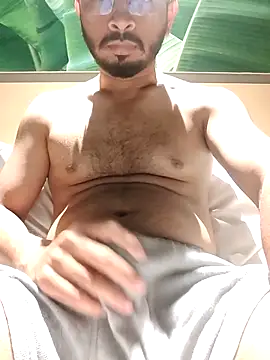 Punekarmanoj97 online show from 11-25-25, 04:18