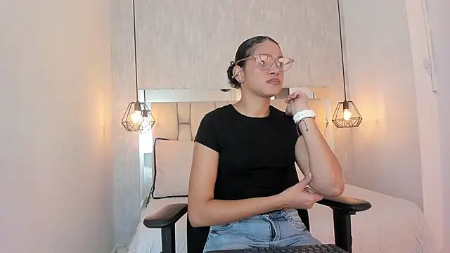 Alahia Baiter online show from 12-07-24, 11:29