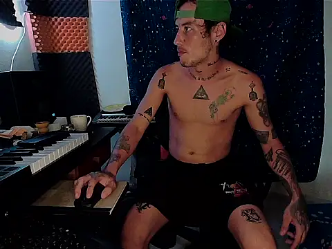 patrik tattoo  online show from 03-02-25, 11:20