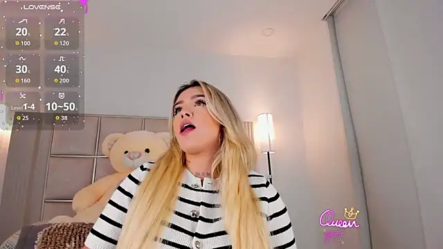 saraamiller  online show from 03-12-26, 11:33