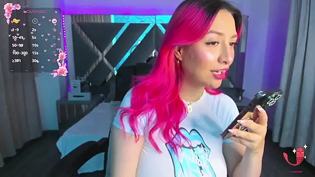 Snapshot of Malala_18 chatting on 02-10-26, 04:27 Malala 18 online show from 02-10-26, 04:27