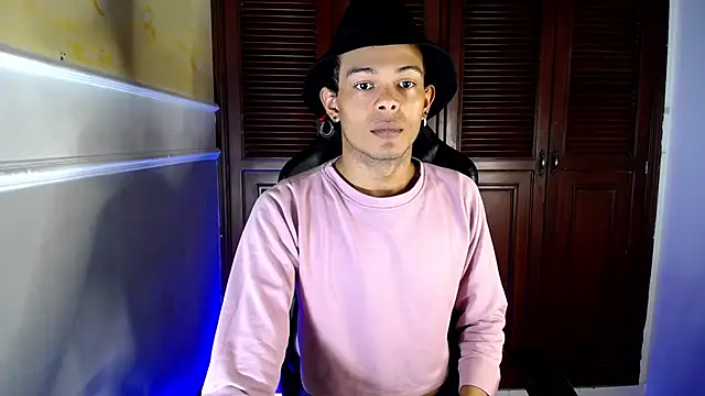 rose Skinny  online show from 10-08-25, 07:11