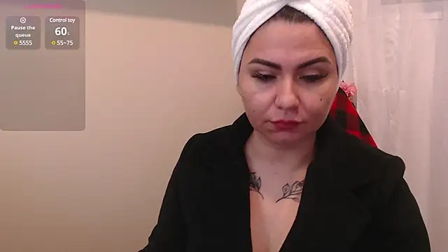 Genesisgems11  online show from 01-18-25, 03:42