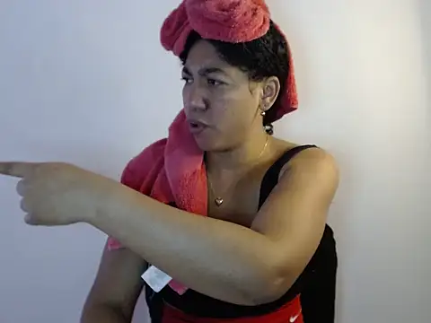 bellacrespalatina online show from 09-12-25, 05:46