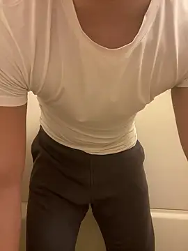 YU-KI00 online show from 11-16-25, 11:16