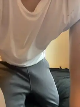 YU-KI00 online show from 03-25-26, 05:13