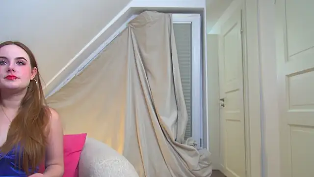 DanaDrake online show from 10-04-25, 06:28