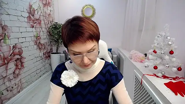 Snapshot of Cutie_Asya chatting on 12-10-24, 11:00 Cutie Asya online show from 12-10-24, 11:00